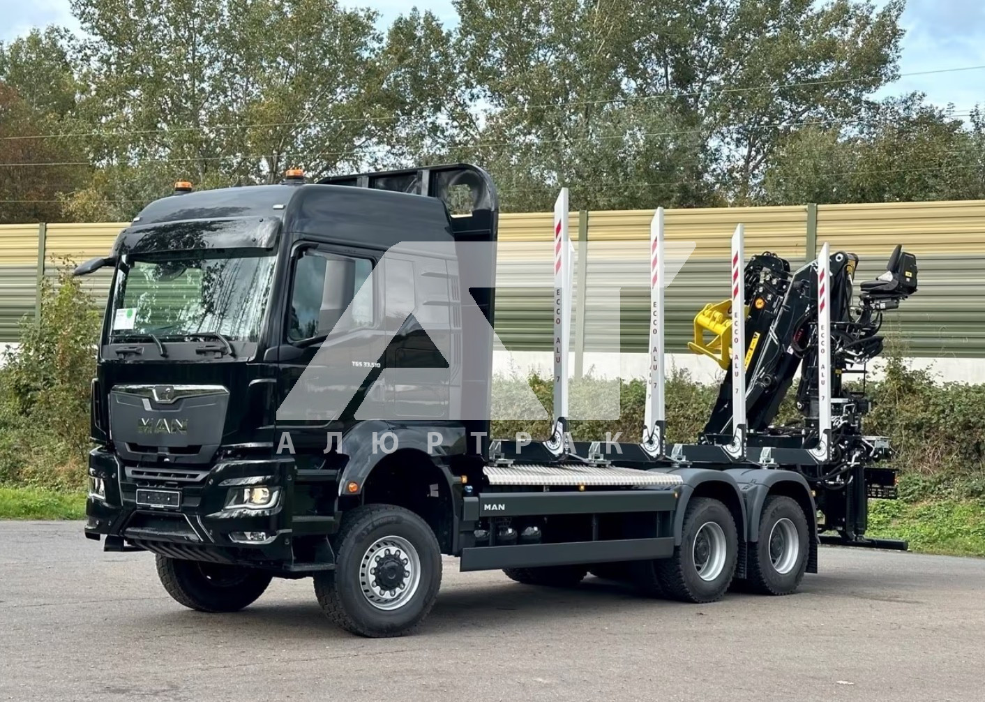 Сортиментовоз MAN TGS 33.520 6X6