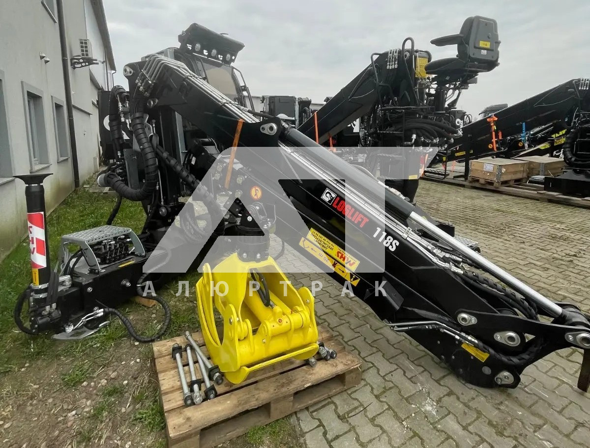 Loglift 118ST CAB